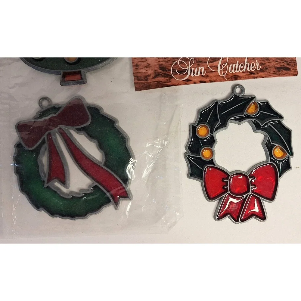 Vtg Lot‎ Of 4 Faux Stained Glass Sun Catchers Xmas Wreaths Candy Cane Tree